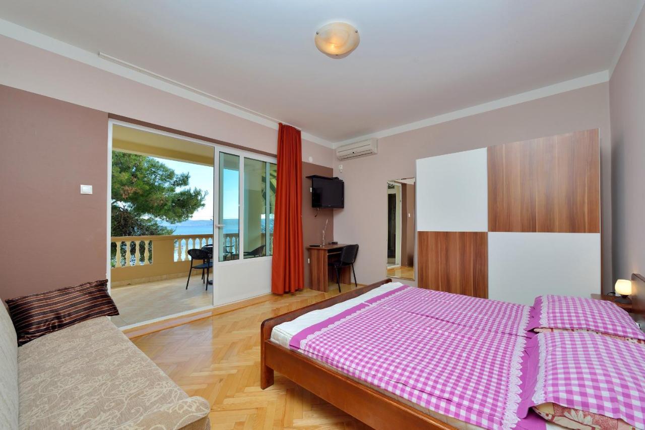 Guest House Malenica Sukosan Bagian luar foto